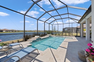 6031 Grandview Hill Ct, Bradenton, FL 34203