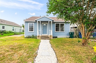 2630 Lynch St, Corpus Christi, TX 78404