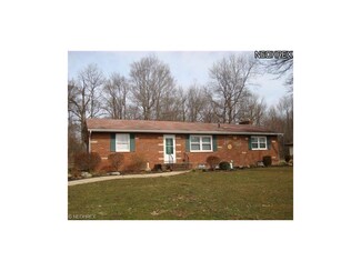 3529 Ratener Rd, Richfield, OH 44286