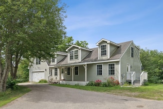 142 Falmouth Rd, Windham, ME 04062