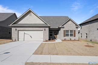 418 Tracer St, Huntsville, AL 35811