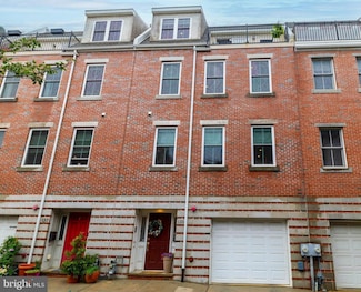 135 Ellsworth St, Philadelphia, PA 19147