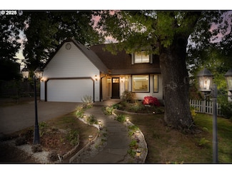 3811 SW Baird St, Portland, OR 97219