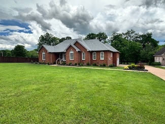 2012 Alan John Way, Lebanon, TN 37087