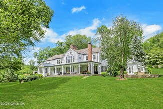 30 Buckfield Ln, Greenwich, CT 06831