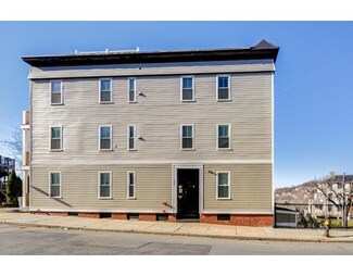 142 Centre St, Boston, MA 02119