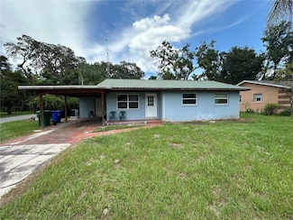 612 Stanley Ave, Wildwood, FL 34785