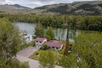 1100 Lakeside Dr, Lolo, MT 59847