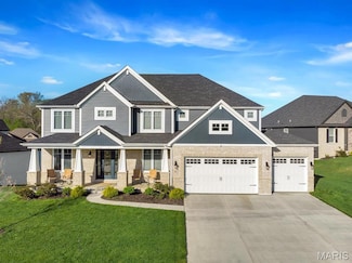 215 Everett Creek Ct, O'Fallon, MO 63367