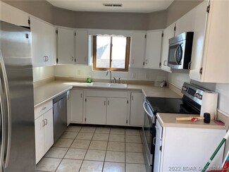 148 Rock Grove Ct, Camdenton, MO 65020