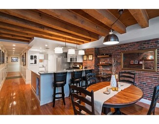 102 Commercial St Unit 3, Boston, MA 02109