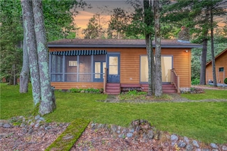 6870 N Victory Heights Cir, Stone Lake, WI 54876