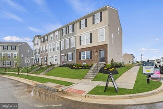 194 Coolidge Ave, Ranson, WV 25438