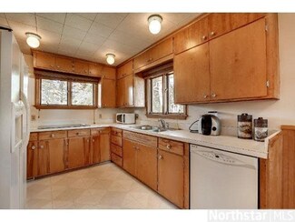 5059 Main St E, Maple Plain, MN 55359