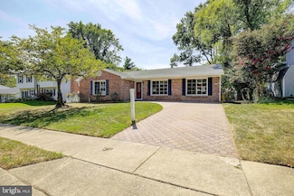 2285 Four Seasons Dr, Gambrills, MD 21054