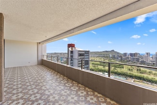 581 Kamoku St Unit PH4, Honolulu, HI 96826