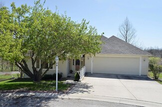 1301 Cambridge Cir, Plattsburg, MO 64477