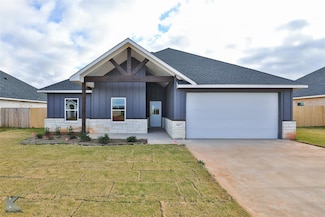 7017 Breezeway Dr, Abilene, TX 79606
