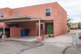 712 W Limberlost Dr Unit 17, Tucson, AZ 85705