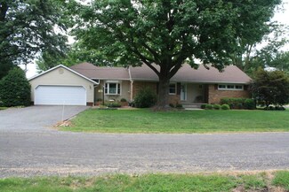 745 1st North St, Saint Libory, IL 62282