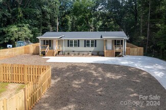 367-369 Old Us 70 Hwy Hwy E Unit 2, Black Mountain, NC 28711