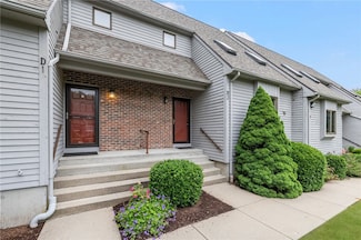 320 Westmoreland St Unit D2, Narragansett, RI 02882