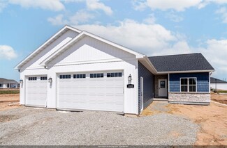 3868 E Teton Ln, Appleton, WI 54913