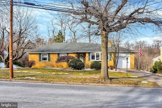 855 Hillside Dr, Camp Hill, PA 17011