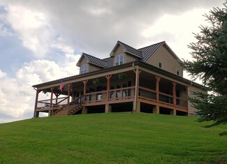 2597 Mountain View Rd, Meadows of Dan, VA 24120