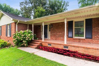 132 Limerick Rd, Greenwood, SC 29649