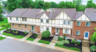 392 Wellington Ct Unit 43, Mason, OH 45040