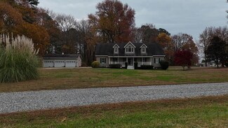 161 Dandelion Dr, White Stone, VA 22578