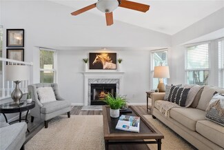 476 Seton Hall Ct, Valley Park, MO 63088