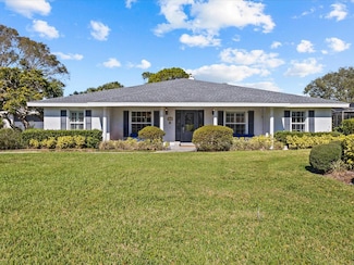 19 Meadowlake Ct, Winter Haven, FL 33884