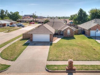 510 S Shepherd Court Dr, Mustang, OK 73064