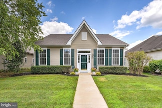 5 Trowbridge Ln, Cranbury, NJ 08512