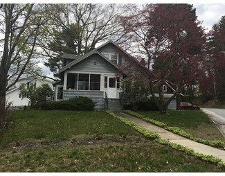 54 Glendale St, Worcester, MA 01602