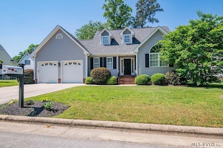 903 Stoney Brook Dr, Roanoke Rapids, NC 27870