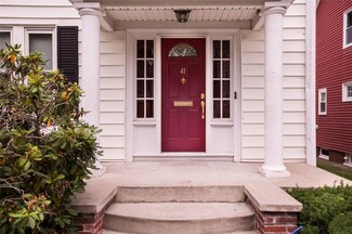 41 Tyndall Ave, Providence, RI 02908