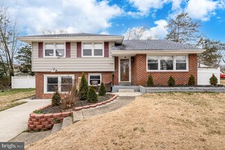200 Kingsport Rd, Cherry Hill, NJ 08034