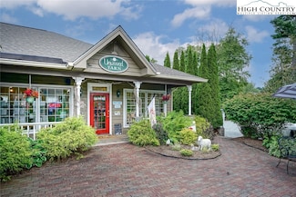 1132 Main St Unit 105, Blowing Rock, NC 28605