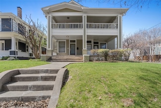 301 S Edgefield Ave, Dallas, TX 75208
