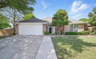201 Manor Way, Arlington, TX 76018