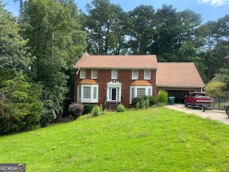2388 Dakota Trail SW, Lilburn, GA 30047