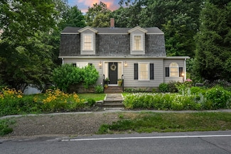 95 Central St, Georgetown, MA 01833