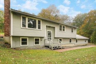 198 Burns Hill Rd, Wilton, NH 03086