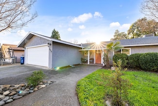 4218 Jane St, Redding, CA 96002