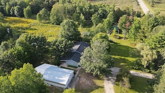 5490 S Harrison Rd, Houghton Lake, MI 48629