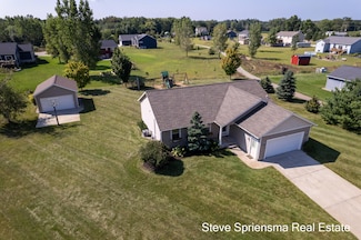 9126 Meadows Pointe Dr, Allendale, MI 49401