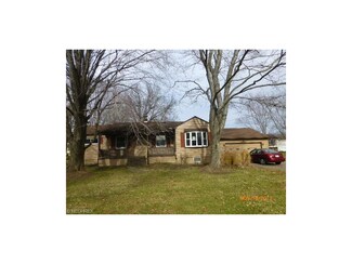 5412 Palmyra Rd SW, Warren, OH 44481